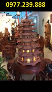 đèn tháp chùa bằng gỗ hương 7 tầng cao 100cm