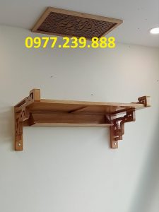 Mẫu bàn thờ treo chung cư hiện đại 61cm