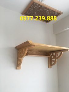 bán bàn thờ treo tường sồi nga chân hoa 69cm